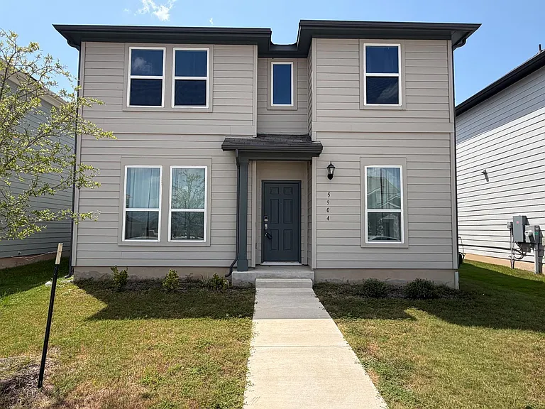 5904 Jennifer Pasture Path — Photo 1