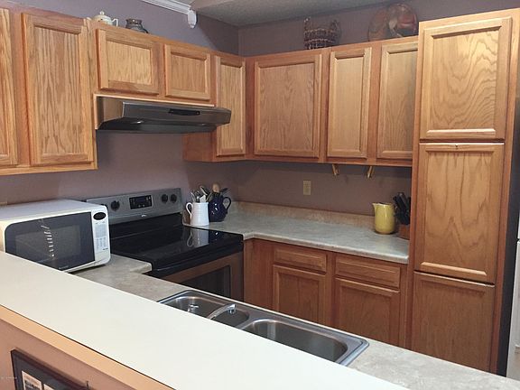 5th image of 244 Woodland Cir