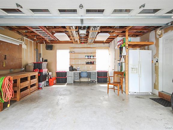 5th image of 183 Fulton Street