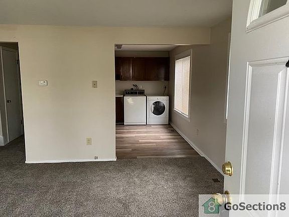 4th image of 5520 Beavercrest Dr APT 2