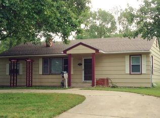 13307 11th St, Grandview, MO 64030