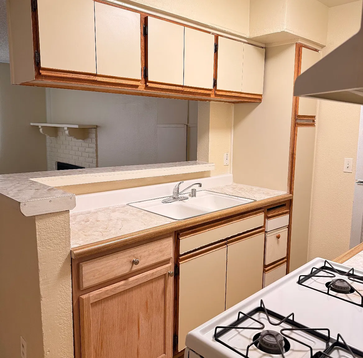 1 bed, 700 sqft, $1,750 — Photo 4