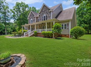 217 Blossom Hill Rd, Lincolnton, NC 28092