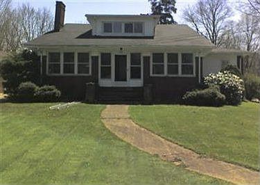 2nd image of 163 Indianola Rd