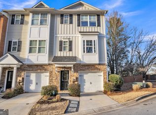 3100 Lauren Parc Rd, Decatur, GA 30032