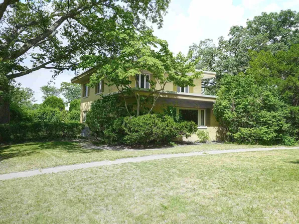 2001 E Jefferson Blvd, South Bend, IN 46617