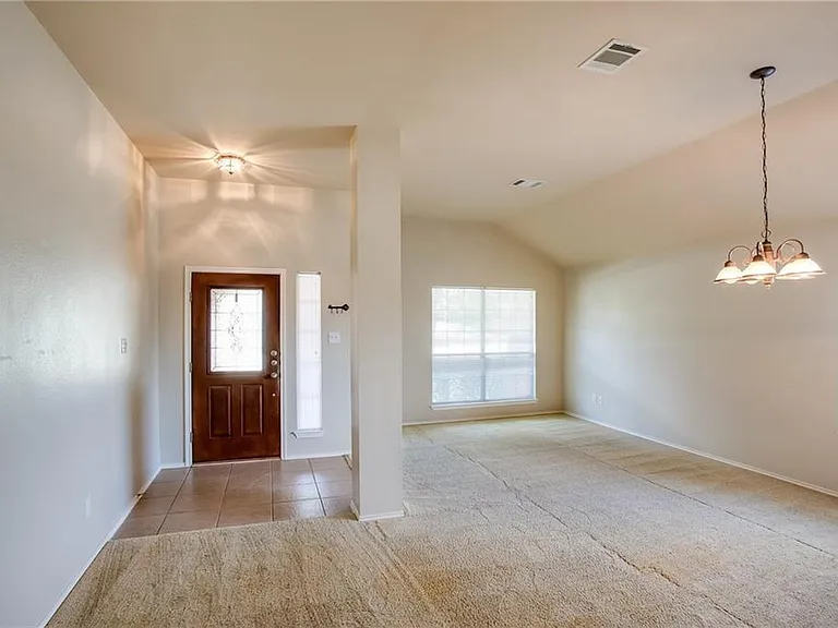 1200 Rainbow Parke Dr — Photo 12