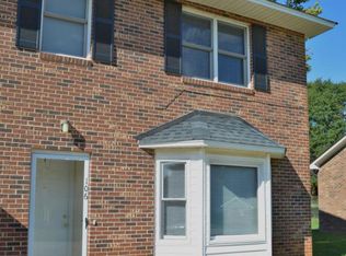 106 Chaucer Dr, Gaffney, SC 29341