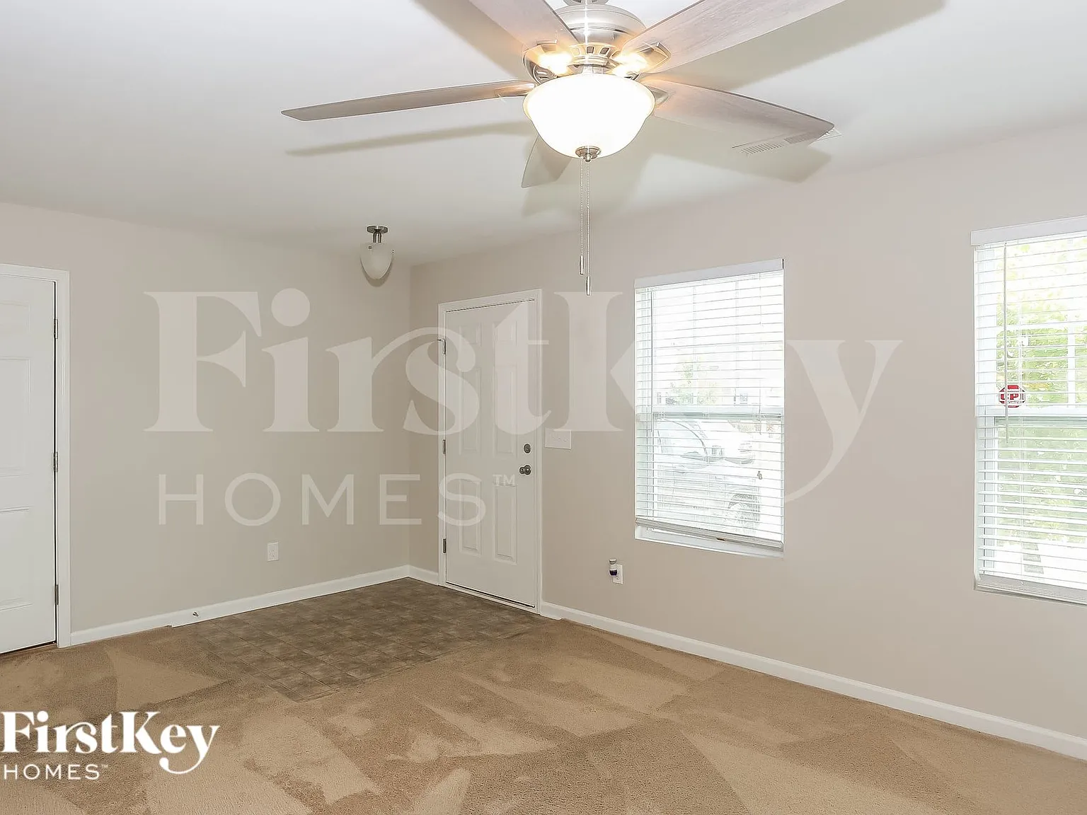 3 bed, 2.5 bath, 1486 sqft, $2,270 — Photo 4