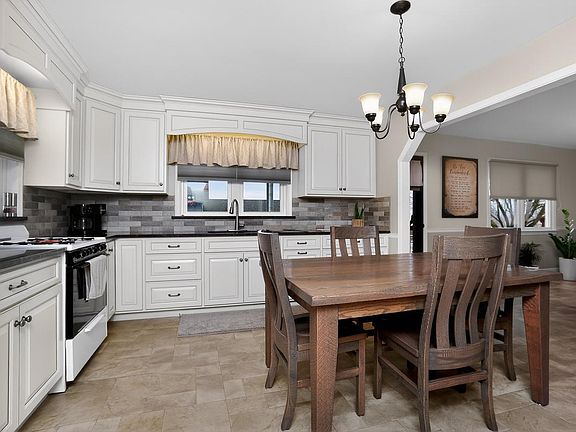 5th image of 6142 Beaver Dam Rd