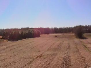 E Metz Rd, Angola, IN 46703