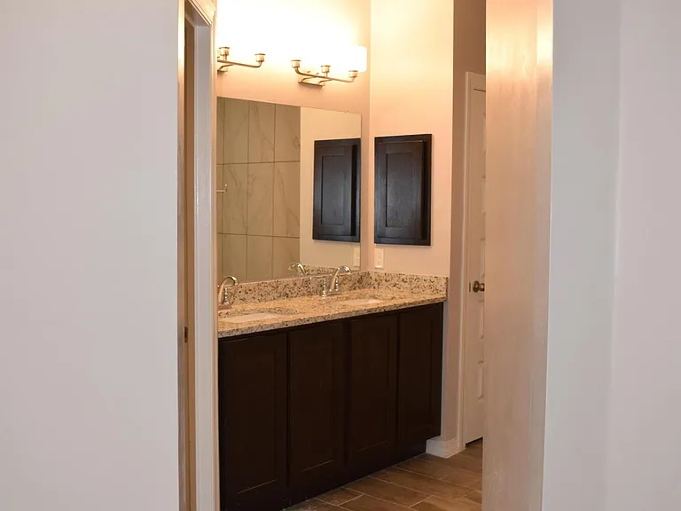 355 Sol Ct — Photo 25