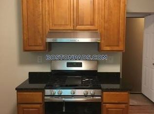 42 Waugh St #2, Lowell, MA 01854
