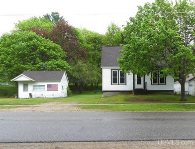22019 E Everett Ave, Grand Marais, MI, 49839