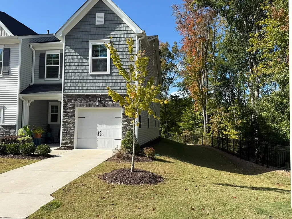 140 Velvet Ridge Way - 1 — Photo 2