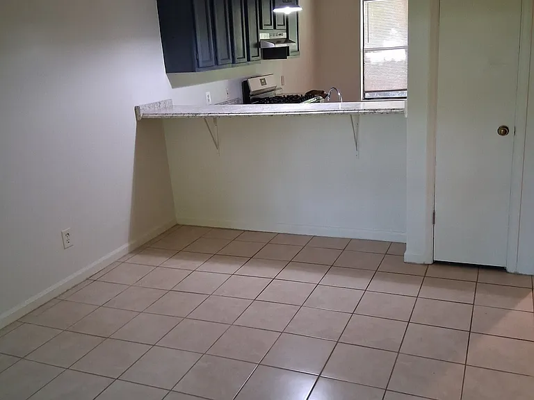 7620 Tara Rd — Photo 23