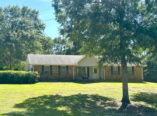6 Honeycomb Rd, Wiggins, MS 39577