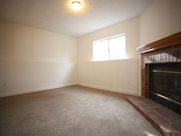 4th image of 12814 E Wyoming Cir