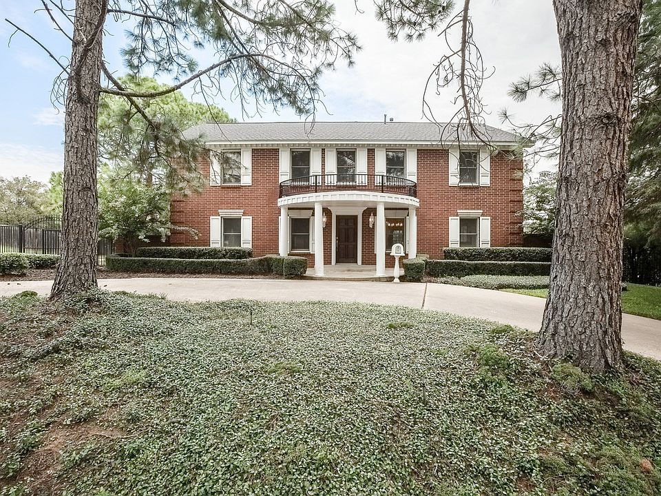 1st image of 703 Buttermilk Dr