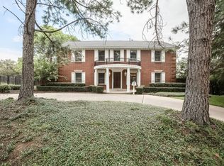 703 Buttermilk Dr, Arlington, TX 76006