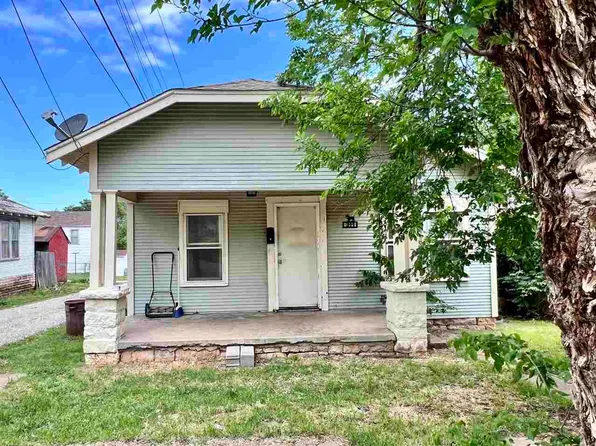 311 E Park Ave, Ponca City, OK 74601