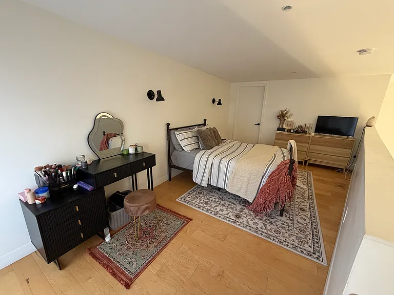 15 Allen St #303 — Photo 7