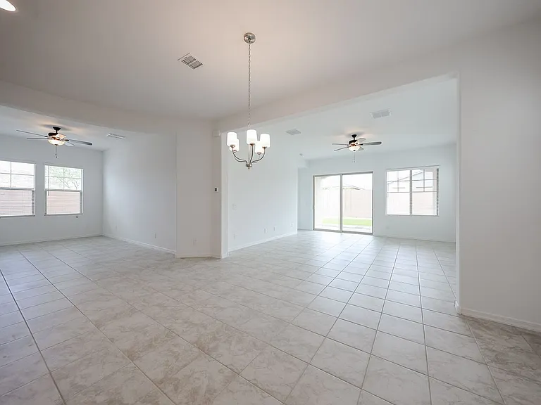 7616 W Bronco Trl — Photo 12