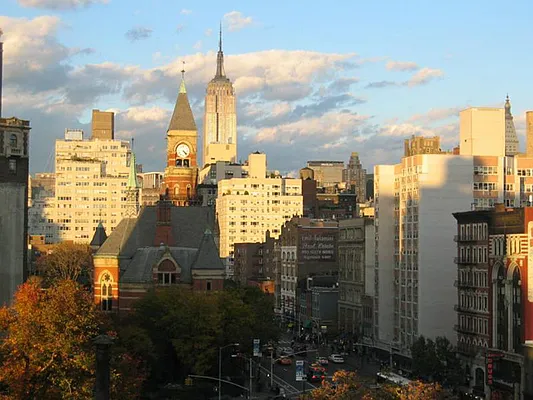 Sold by Sotheby's International Realty | media 7