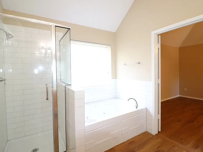 3711 Sycamore Ln — Photo 7