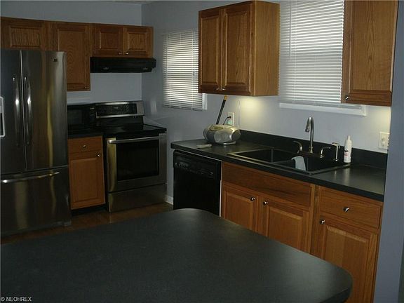 4th image of 5111 E 113th St
