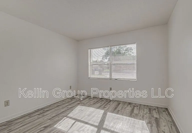 401 Big Cedar Way #A — Photo 21