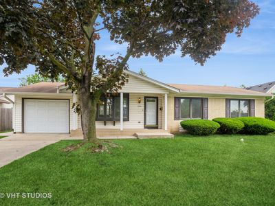 236 Brighton Rd, Elk Grove Village, IL, 60007