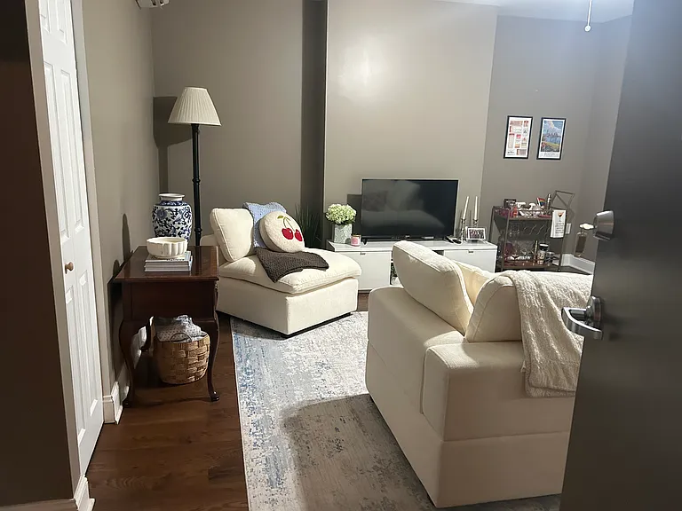 704 N Negley Ave #3 — Photo 3