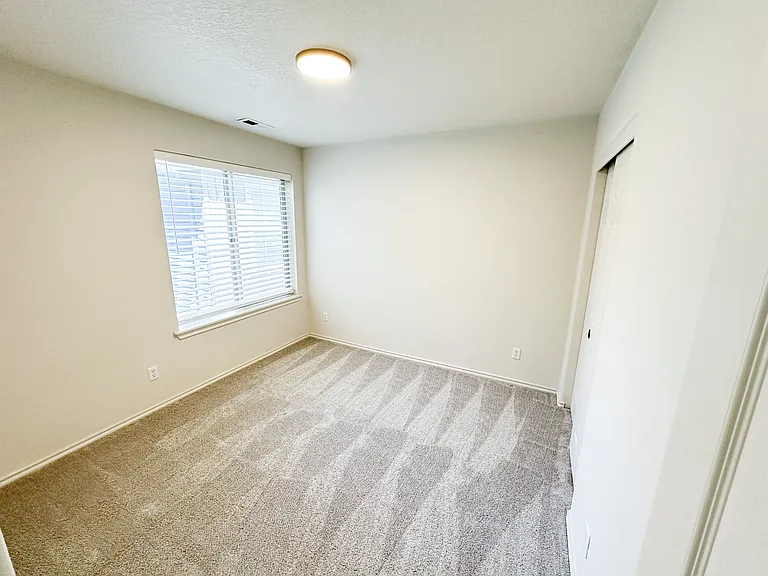 15759 SW Harvester Ln — Photo 36