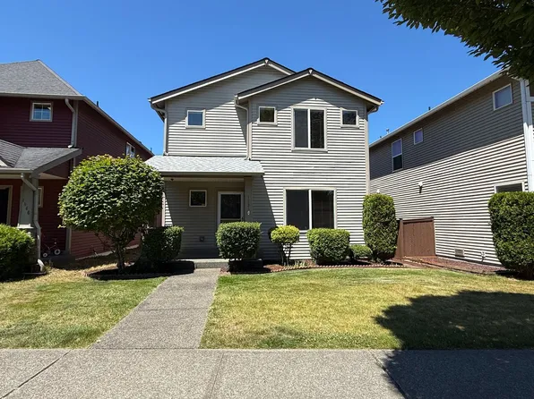 1838 Bobs Hollow Ln, Dupont, WA 98327