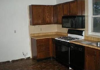 3rd image of 657 Bugle Hill Dr