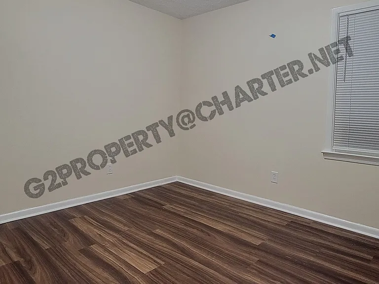 202 Tracy Ter — Photo 4