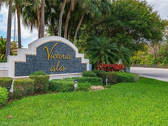 2nd image of 4804 NW 58th Manor #4804