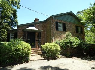 1152 Oakridge Rd, Petersburg, VA 23805