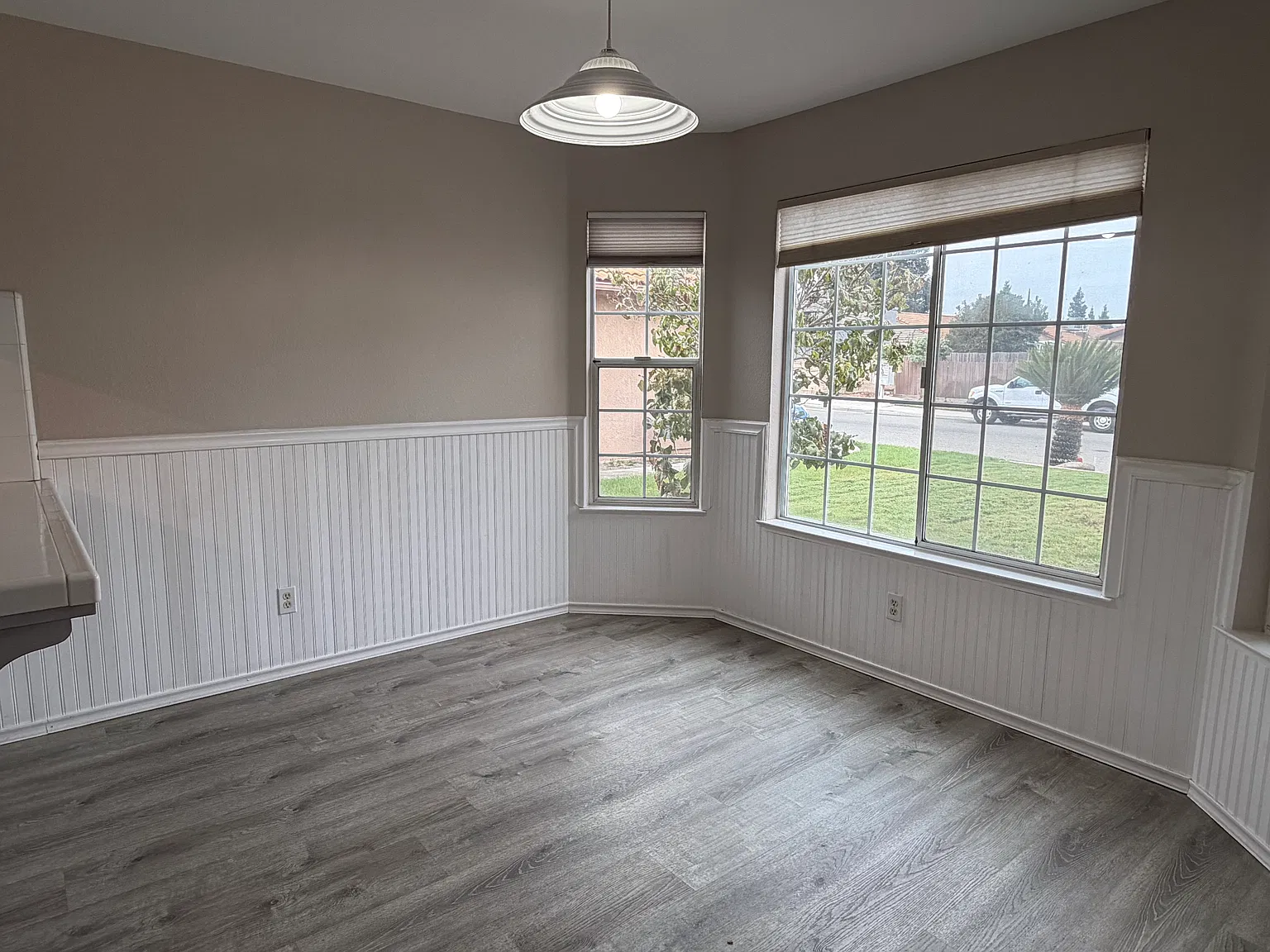 4 bed, 2042 sqft, $2,550 — Photo 4