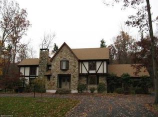 2102 Mountain Rd, Catawissa, PA 17820