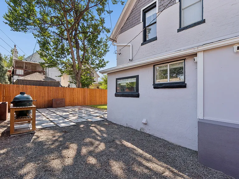 617 W 1st Ave — Photo 11