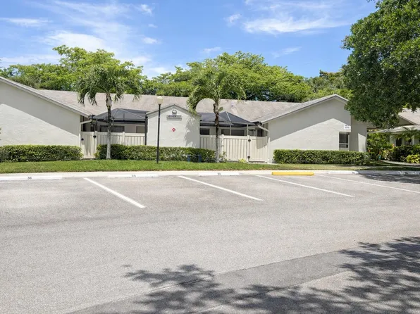 4839 NW 22nd Street, Coconut Creek, FL 33063