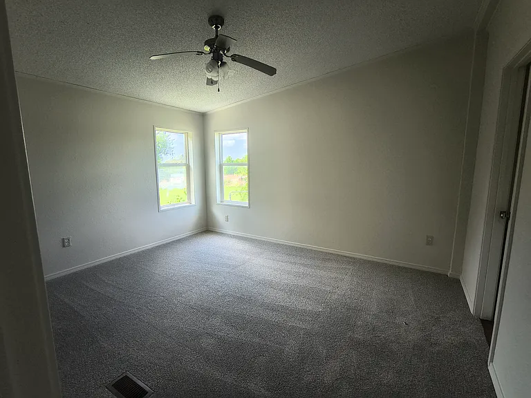 4735 E County Road 74 — Photo 26