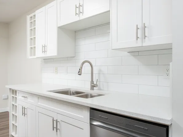 6 Gainsborough Ave, Saint Albert, AB T8N 0W4