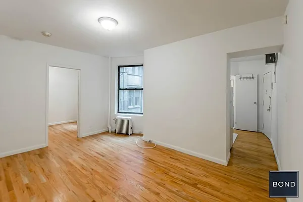 Rented by Bond New York | media 3