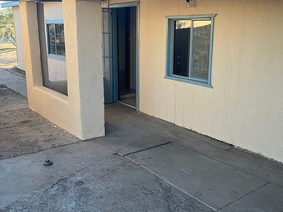 5th image of 1631 N Riverview Blvd