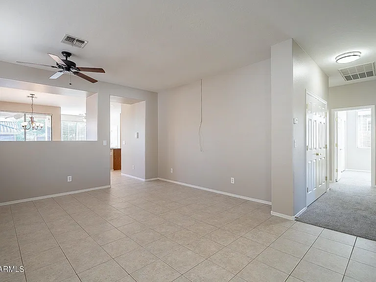 39802 N Cross Timbers Way — Photo 4