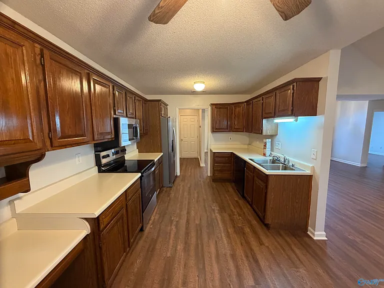 3029 Battlement Rd SW — Photo 9