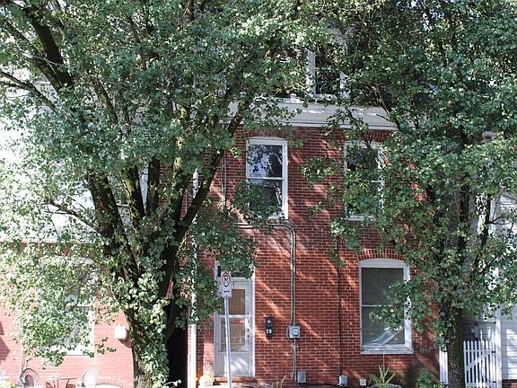 4th image of 18 N Main St